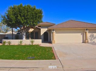 725 N Rico Cir, Mesa, AZ 85213