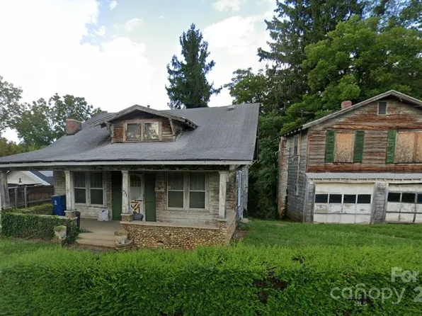 435 Academy St, Canton, NC 28716