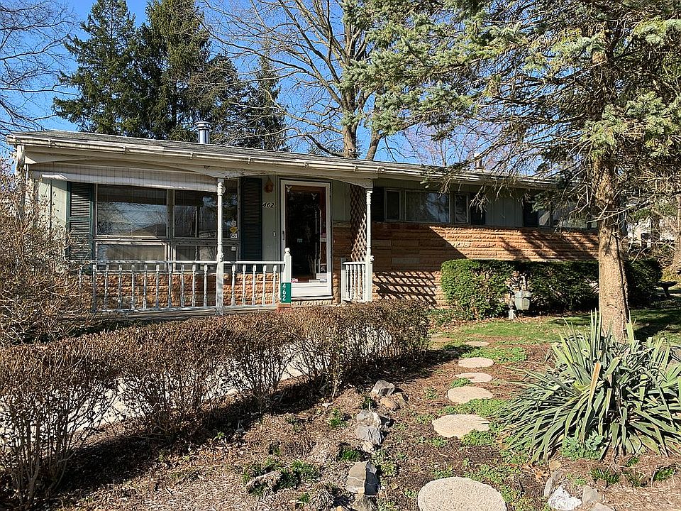 1st image of 462 Woodlawn Ave