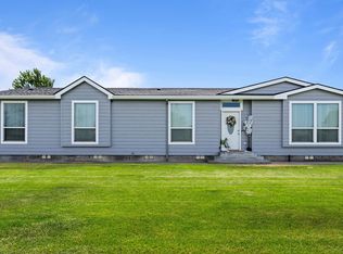 32374 E Loop Rd, Hermiston, OR 97838
