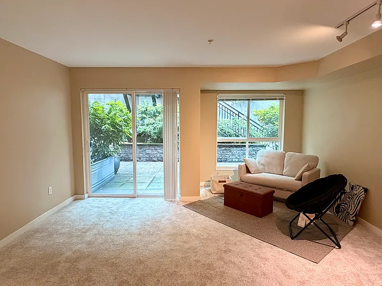108 5th Ave S #316 — Photo 4