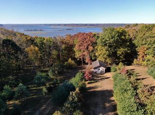 20617 Deer Island View Rd, Eastman, WI 54626