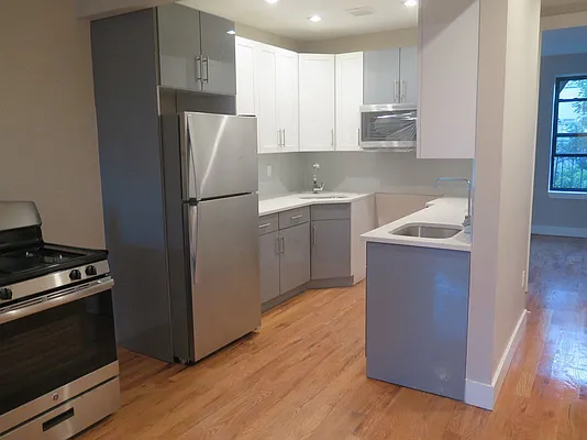 Rented by Spot It Realty LLC | media 6