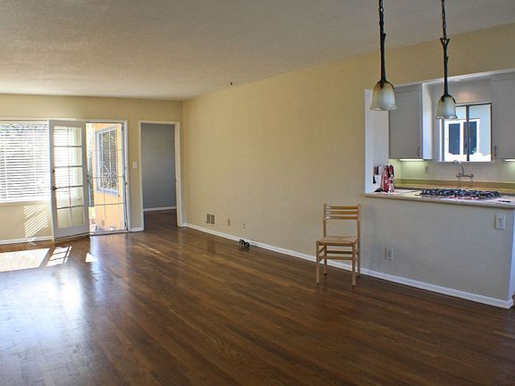 2nd image of 5410 W 142nd Pl