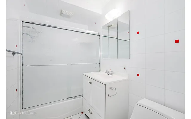 Sold by Douglas Elliman | media 19