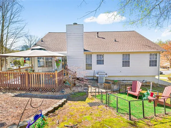 904 Pointers Way, Lawrenceville, GA 30043