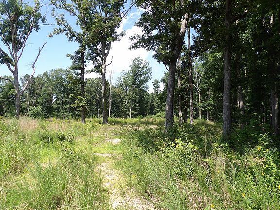 3rd image of 755 Old Highway 13