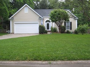 2811 Winghaven Ln, Charlotte, NC 28210
