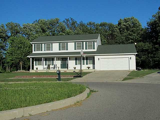1st image of 570 Woodside Ct