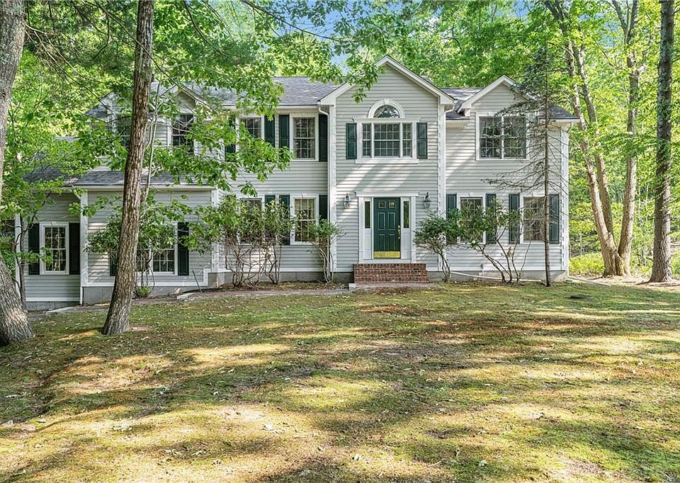 1st image of 29 Forest Ln