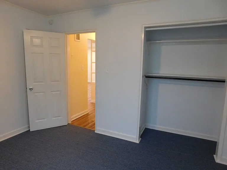 900 Simmons St — Photo 18