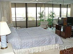 4th image of 5260 S Landings Dr APT 808