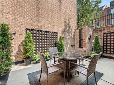 130 Spruce St APT 15A, Philadelphia, PA, 19106
