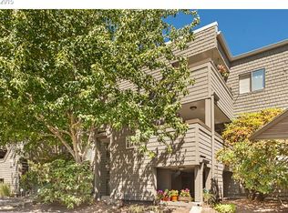 5606 S Riverside Ln APT 5, Portland, OR 97239