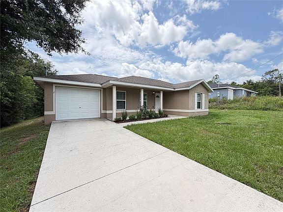 2nd image of 7 Bahia Court Ter