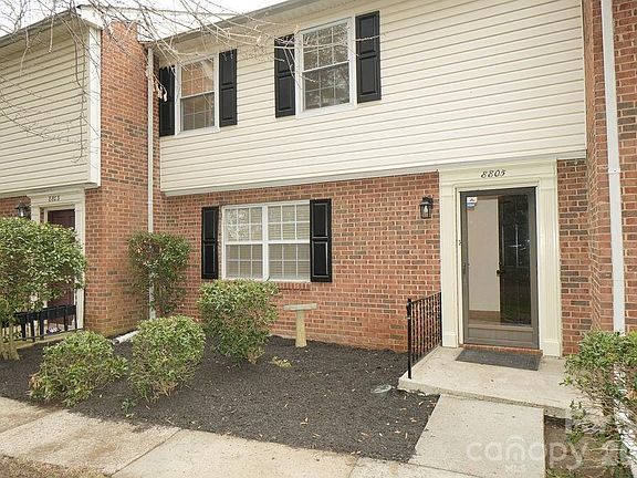 2nd image of 8805 Hunter Ridge Dr