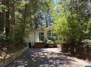3700 N Oregon Coast Hwy, Depoe Bay, OR 97341