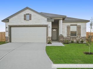 119 White Wing Ln, Sealy, TX 77474