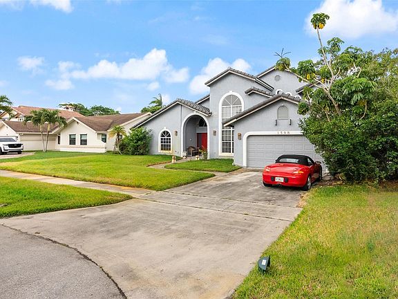 2nd image of 1598 SW 17th Street