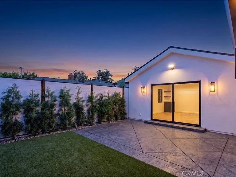 6300 Teesdale Ave — Photo 34