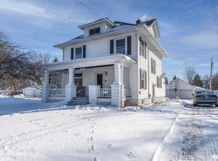 2700 21st Ave, Rock Island, IL