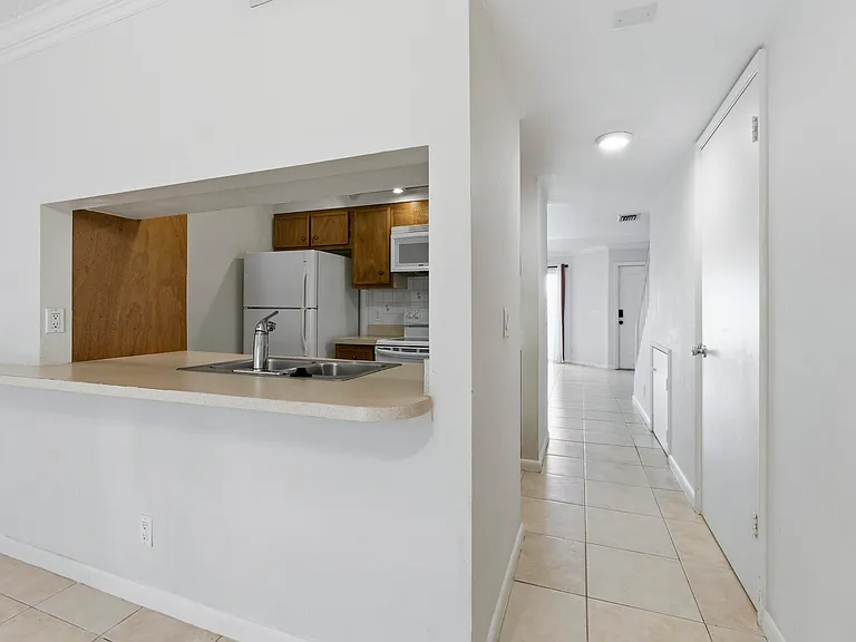 6375 Riverwalk Ln #4 — Photo 11