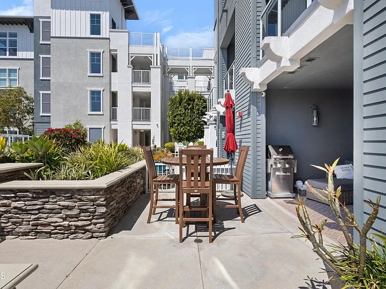 4008 Tradewinds Dr — Photo 30
