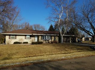 5747 Clevedon Ln, Oshkosh, WI 54904
