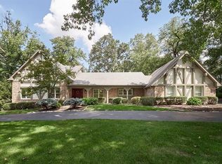 23 Broadview Farm Rd, Saint Louis, MO 63141