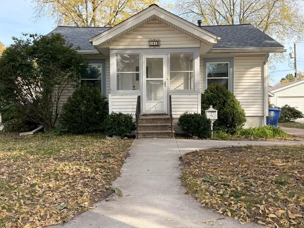1012 Marston Ave, Ames, IA 50010