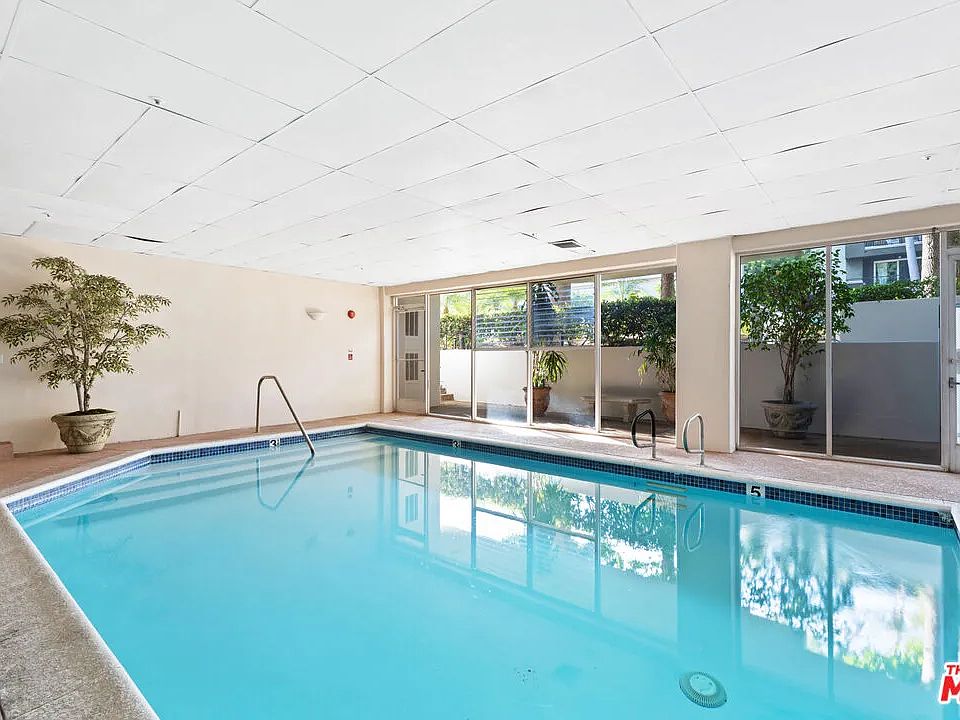 1st image of 11690 Montana Ave #13