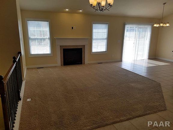 5th image of 4002 W Hearthwood Dr