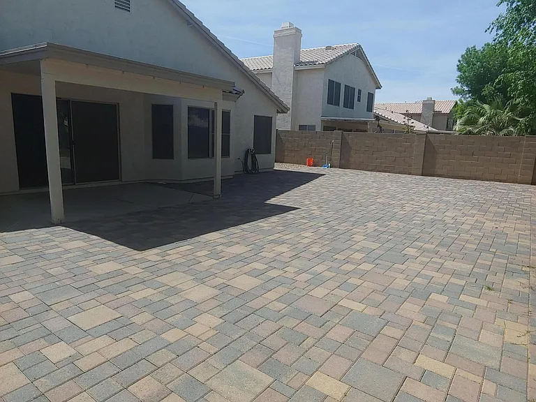 1110 W Raven Dr — Photo 11