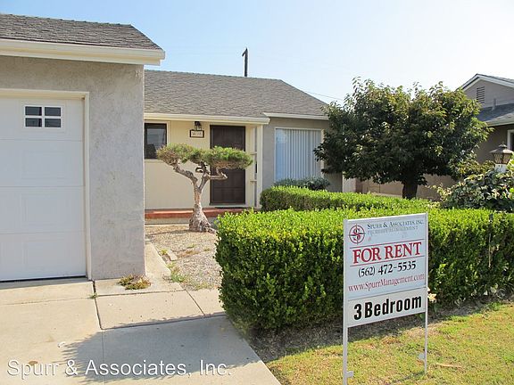 2nd image of 4119 W 175th Pl