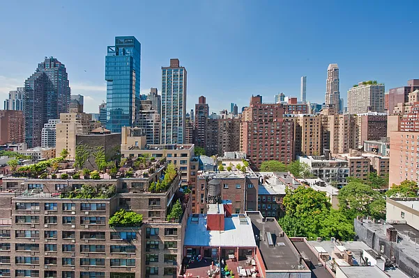 Rented by ER (DO NOT USE) | media 17