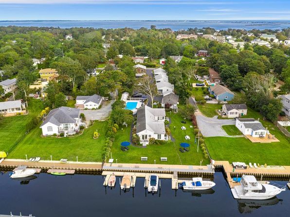 Hampton Bays Real Estate - Hampton Bays NY Homes For Sale | Zillow