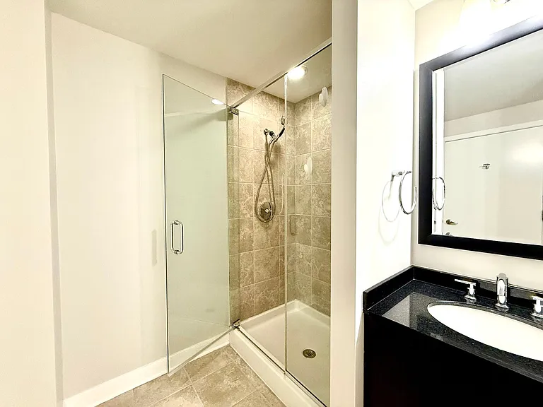 505 N McClurg Ct #2501 — Photo 17