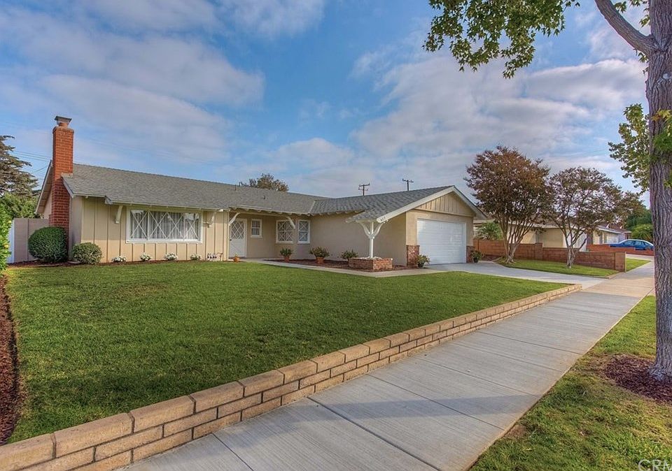 1st image of 617 E Vista Del Playa Ave
