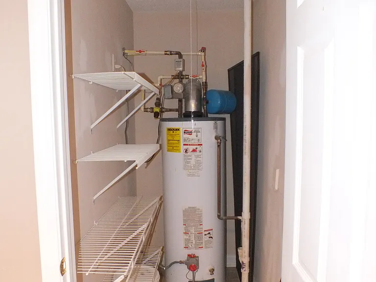 1211 Westview Ln #203 — Photo 12