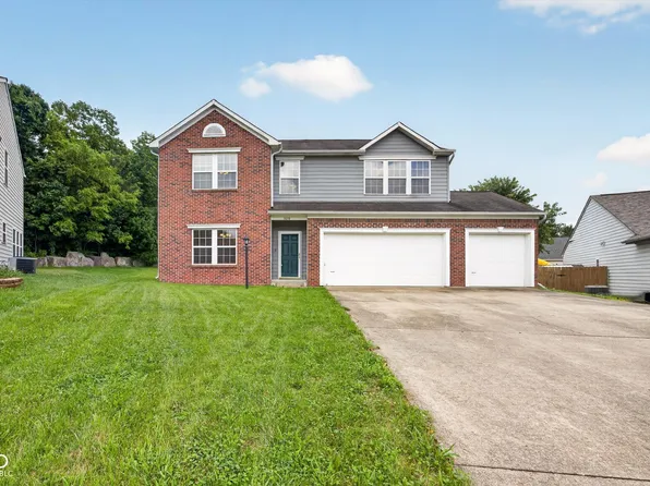 1400 W Caber Ct, Bloomington, IN 47403