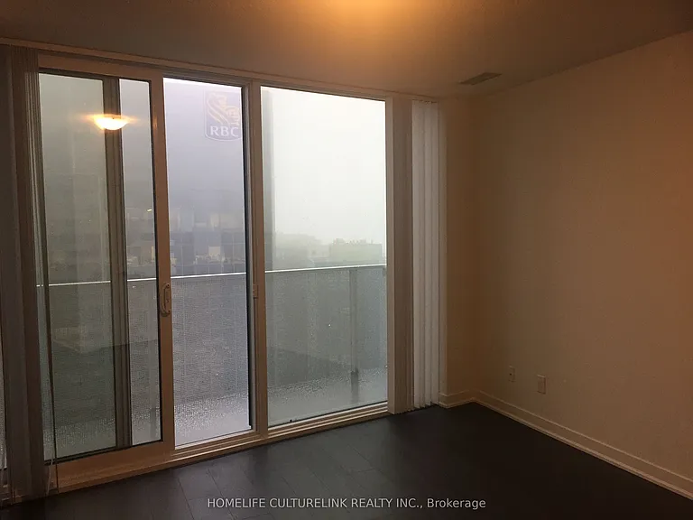 100 Harbour St #3908 — Photo 3