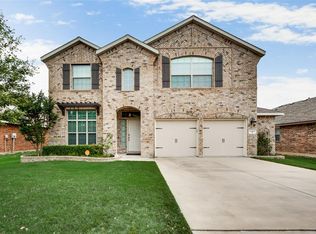 1141 Hickory Bend Ln, Fort Worth, TX 76108