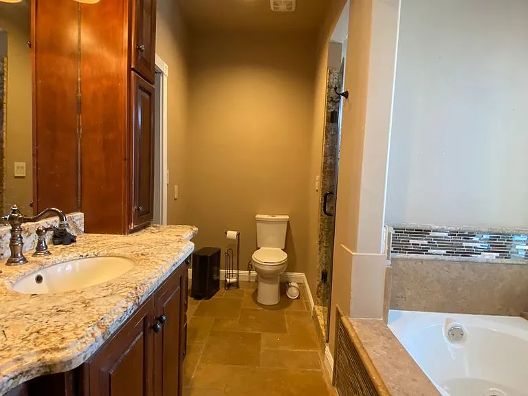 390 Burkett — Photo 13