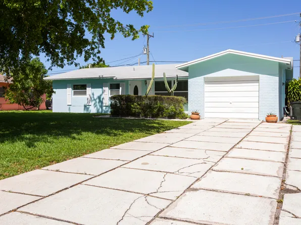 709 Lindell Boulevard, Delray Beach, FL 33444