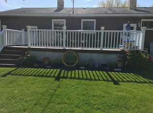 1233 6th St NE, Devils Lake, ND 58301