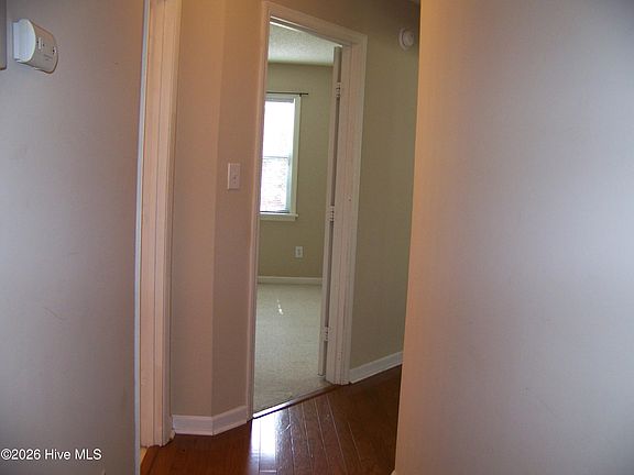 2nd image of 901 Lord Granville Dr