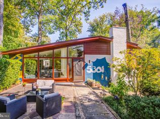 5301 Waneta Rd, Bethesda, MD 20816