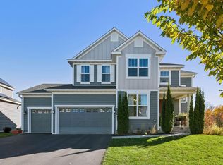 3765 Crane Island Ct, Excelsior, MN 55331