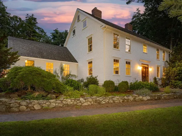 76 Exeter Road, Hampton Falls, NH 03844