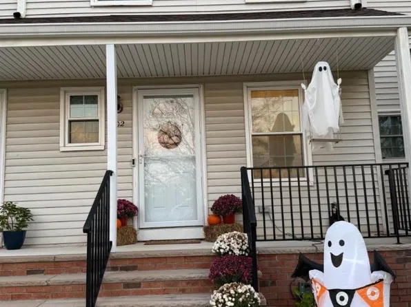 1602 Newbury Ct, Raritan Twp., NJ 08822